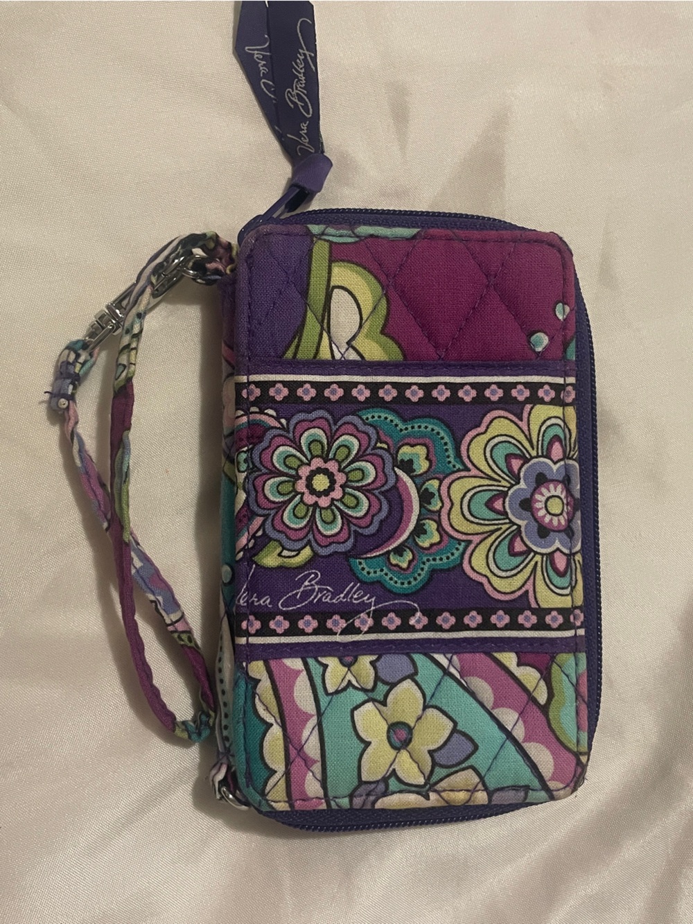 EUC Vera Bradley Boho Chic Floral Paisley Quilted Wristlet Wallet Organizer - Picture 2 of 5